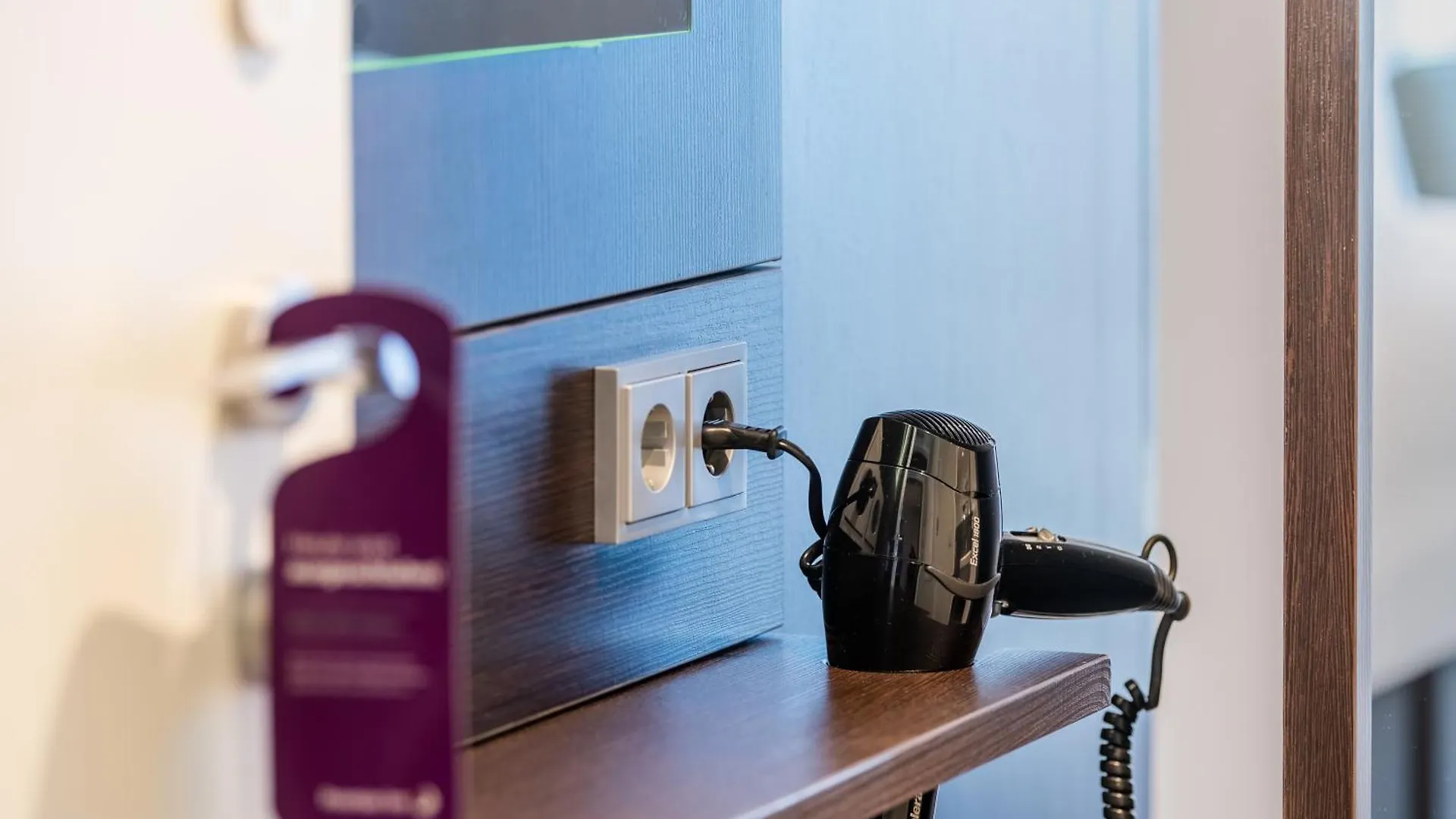 Premier Inn Berlin City Centre 3*,