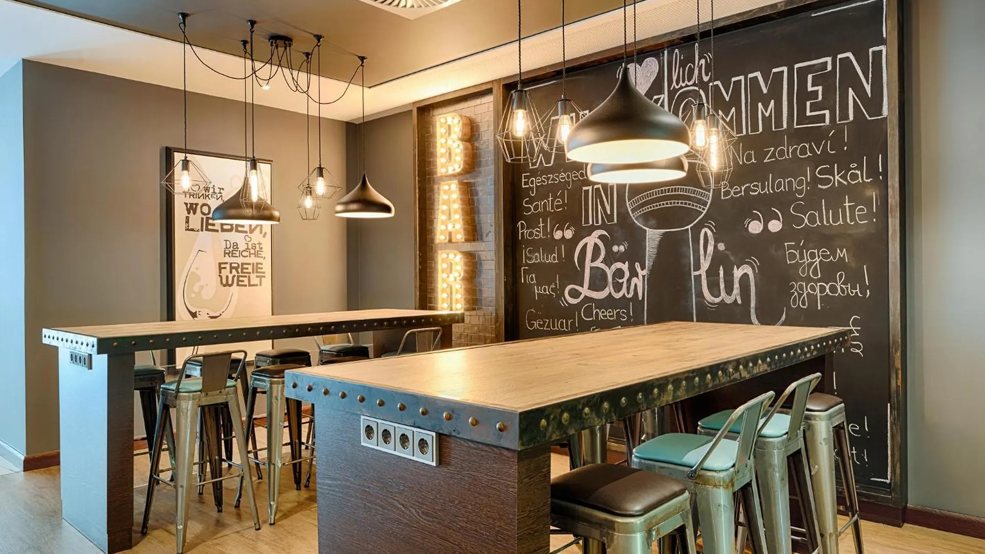 Hotell Premier Inn Berlin City Centre